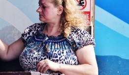 俄罗斯大妈爆料事件视频,揭秘事件背后惊人真相